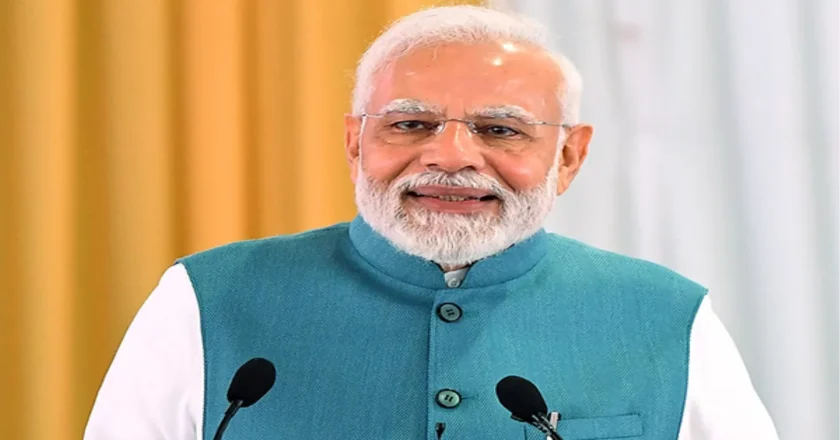 आज दिवाली का पर्व देशभर में धूमधाम से मनाया जा रहा है। इस मौके पर PM नरेंद्र मोदी और इन नेताओं ने देशवासियों को शुभकामनाएं दी।