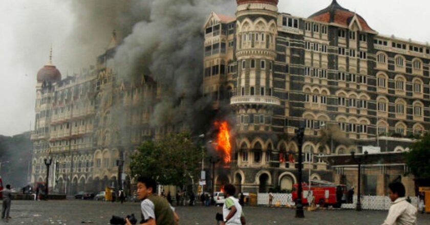 मुंबई में 26/11 जैसा हमला करने की मिली धमकी, पुलिस को पाकिस्तानी नंबर से आया मैसेज