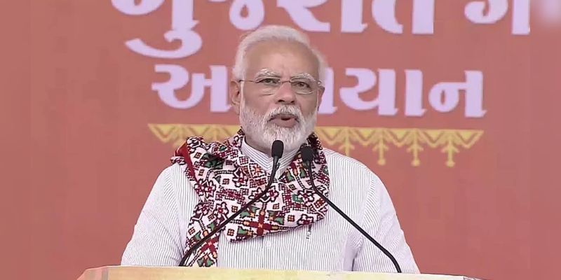 आज से 2 दिन के गुजरात दौरे पर प्रधानमंत्री मोदी, 29 हजार करोड़ रुपए की परियोजनाओं की देंगे सौगात