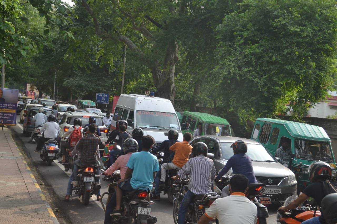राष्ट्रपति के दौरे के कारण कई अहम रास्ते बंद, डायवर्ट किया ट्रैफिक