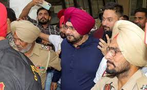 जेल से रिहा होने से पहले नवजोत सिंह सिद्धू को लगा झटका, Z+ सिक्योरिटी को घटाकर किया Y कैटेगरी