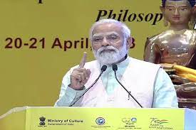 विश्व बौद्ध शिखर सम्मेलन में पीएम मोदी बोले, हर राष्ट्र की प्राथमिकता देशहित संग विश्व हित भी हो