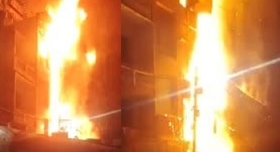 मुंबई में 5 मंजिला इमारत में लगी भीषण आग, 7 की मौत, 39 झुलसे