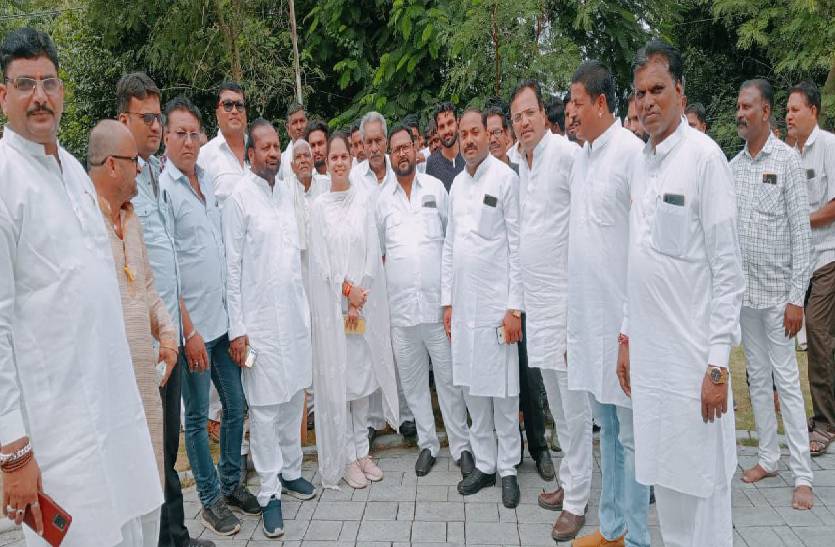 टिकट की आस में खंडवा के कांग्रेसी दावेदार पहुंचे भोपाल, इधर भाजपा उम्मीदवारों की भी तीन सीटों पर ‘टकटकी’