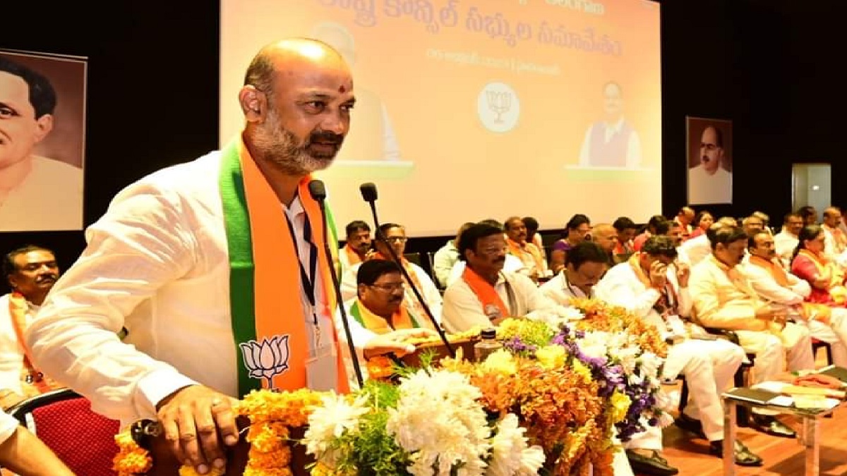 BJP सांसद बोले- कांग्रेस हमेशा आतंकवाद समर्थक रही, आतंकियों और रोहिंग्याओं का करती है समर्थन