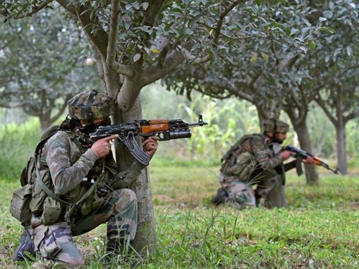 कुलगाम में सेना ने कई आतंकियों को घेरा, गोलीबारी शुरू