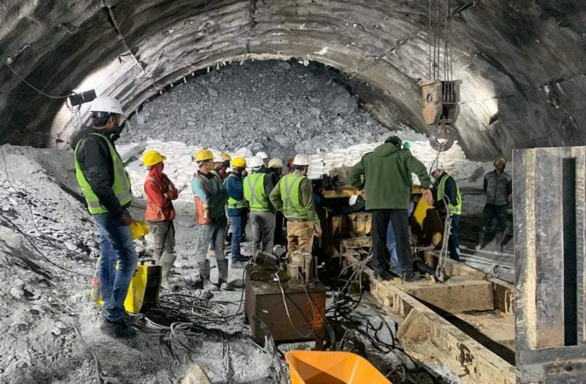 उत्तरकाशी: सुरंग में 100 घंटों से ज्यादा समय से फंसे हुए हैं 40 मजदूर, अब बिगड़ रही तबीयत