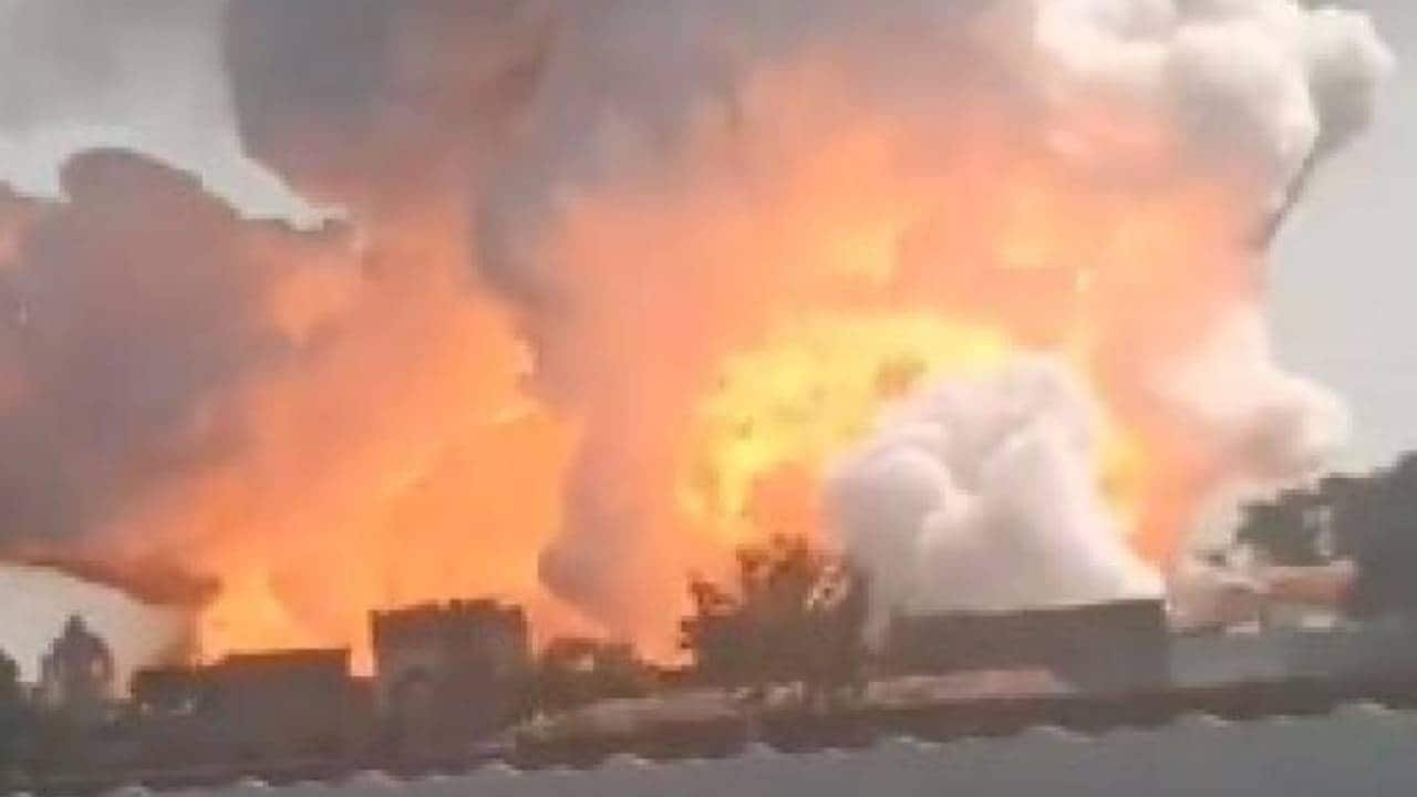 हरदा में फैक्ट्री ब्लास्ट में 14 की मौत, 400 लोग अब तक लापता, मरने वालों में सिर्फ राहगीर