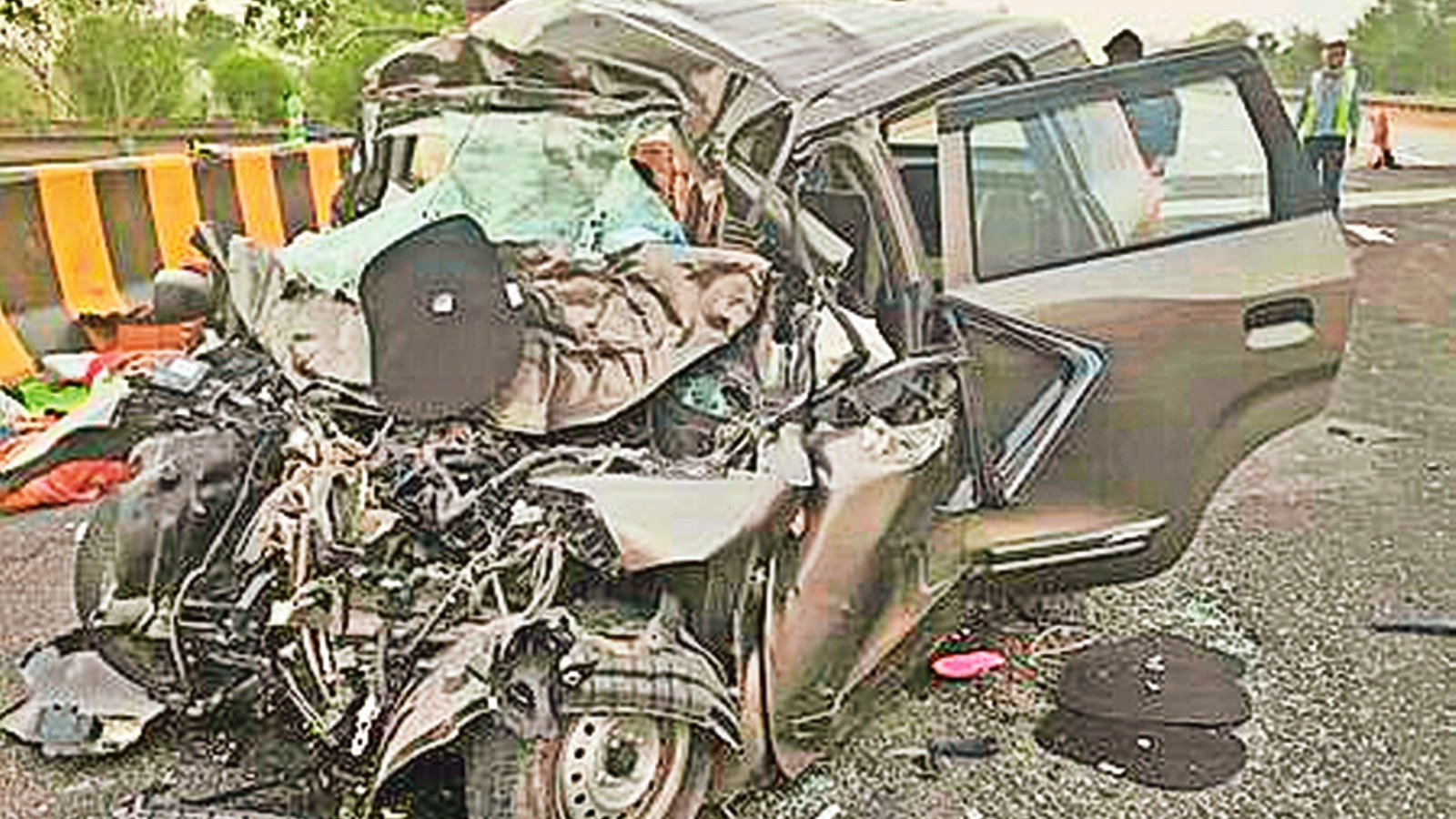 Rajasthan Road Accident: भीषण सड़क हादसे में एक ही परिवार के 3 लोगों की मौत, 10 की हालत गंभीर