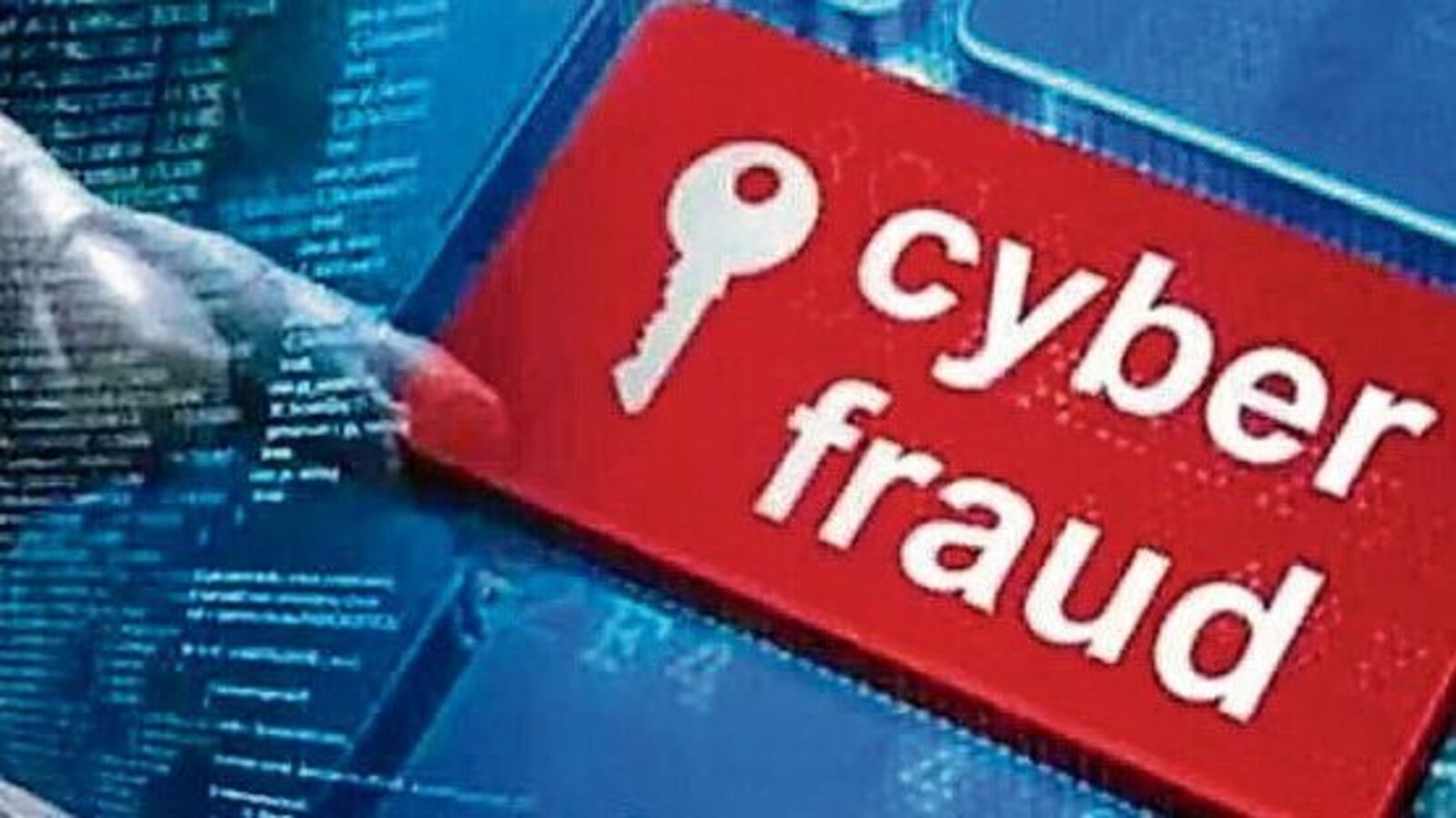 कैबिनेट मंत्री नंद गोपाल गुप्ता के बेटे के चार्टर्ड अकाउंटेंट (सीए) रितेश श्रीवास्तव से 2.08 करोड़ रुपये की साइबर धोखाधड़ी का पर्दाफाश करते हुए पुलिस ने पांच लोगों को गिरफ्तार किया है।
