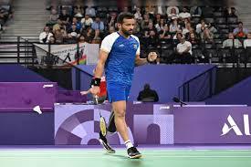 पुरुषों की युगल जोड़ी सात्विकसाईराज रंकीरेड्डी-चिराग शेट्टी ने मलेशिया के मैन वे चोंग-टी काई वुन के खिलाफ राउंड ऑफ 32 मुकाबले में 23-21, 19-21, 21-16 से जीत हासिल की।