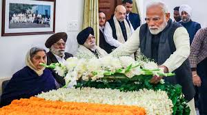 देश के पूर्व प्रधानमंत्री डॉ. मनमोहन सिंह का अंतिम संस्कार शनिवार को सुबह 11:45 बजे दिल्ली के निगमबोध घाट पर राजकीय सम्मान के साथ किया जाएगा।