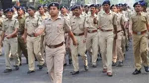 पुलिस कांस्टेबल: 7500 पदों के लिए 9 लाख आवेदन, MBA-MTEC वाले भी बनना चाहते हैं सिपाही