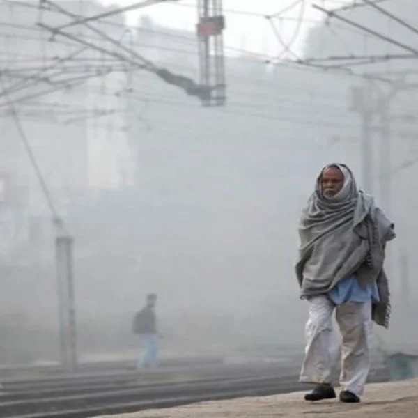 नवंबर में दिसंबर का अहसास, सामान्य से 7.5 डिग्री गिरा तापमान, अब आ रहा कड़ाके की ठंड का दौर